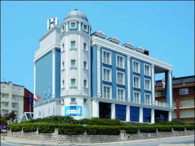 Nuestra Eleccion.... El Hotel Azul es Suances