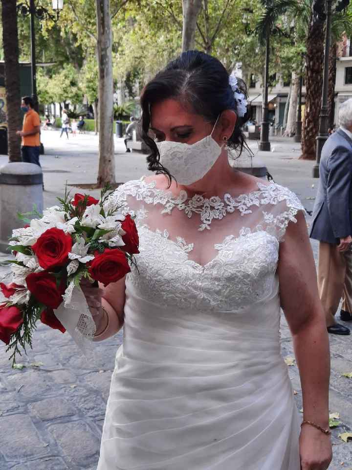 Duelo de vestidos: escote corazón o en pico? - 1