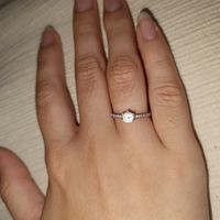 Pongamos todas nuestro anillo de compromiso - 1