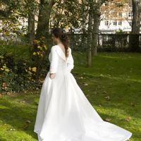 mi vestido por detrás