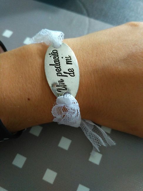 Pulsera con restos de vestido - 2