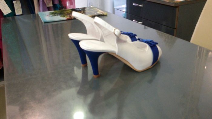 Ayuda zapato azul - 2