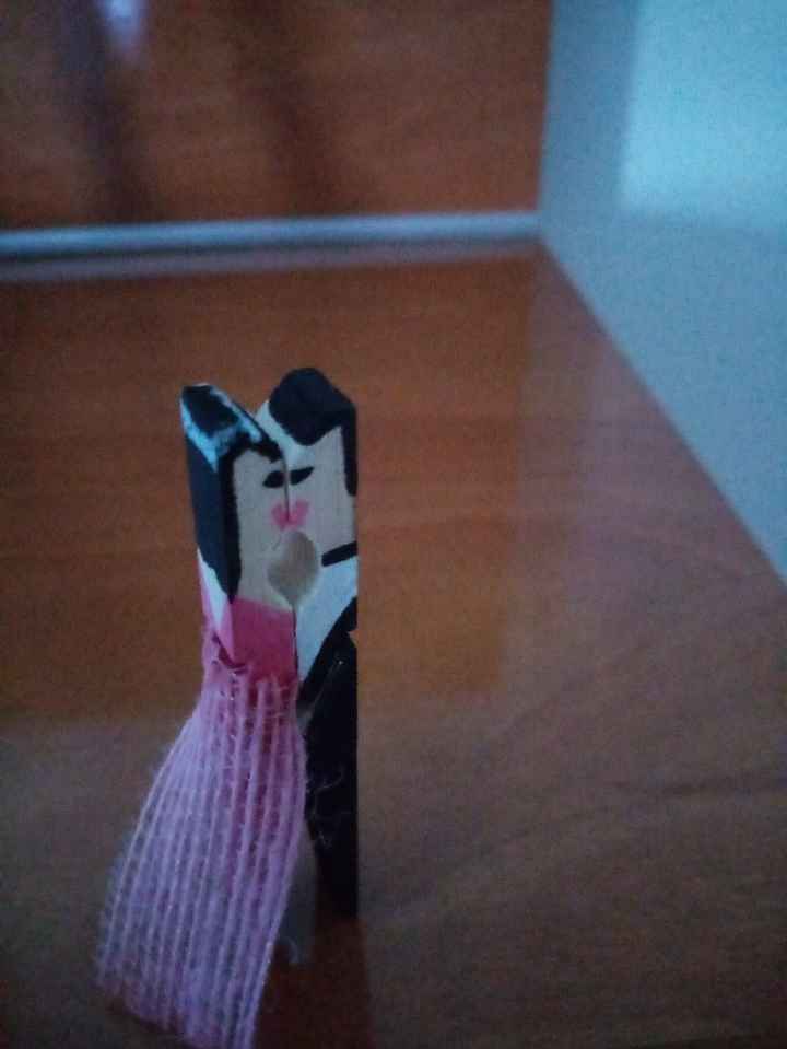 Detalles para invitados hechos (más bien pintados) por mí. - 1