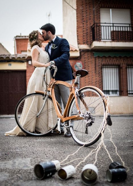 foto boda con bicicleta