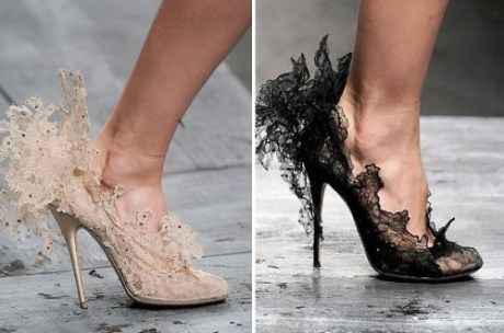 Zapatos 13 y 14