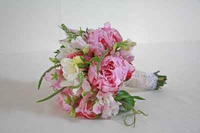 ramo peonias