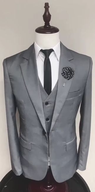 Traje del novio: ¿oscuro o claro? 2