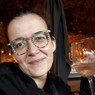 María