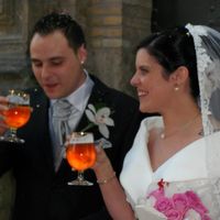 brindando con los invitados