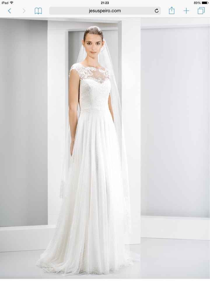 Estresada con el vestido... - 1