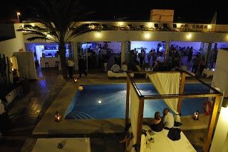 hotel los escullos