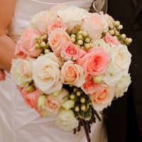 ¿Ramo de flores silvestres o rosas clásicas? - 1