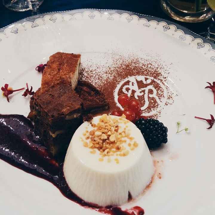 Sello para postre con iniciales