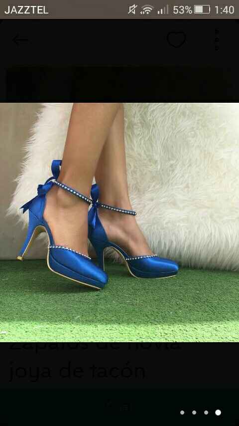  Ayudaa!! necesito encontrar unos zapatos azules - 1