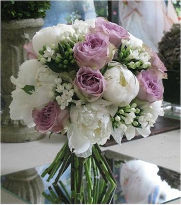 Ramo peonias y rosas bukka