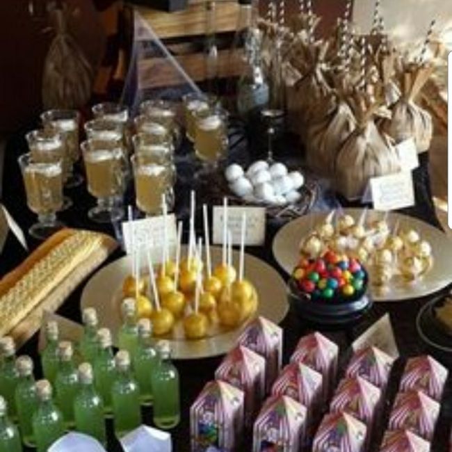 Mesa de chuches de Harry Potter 1