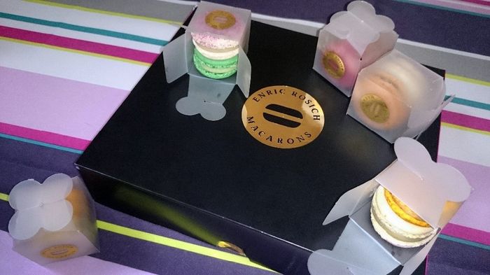 Detalles invitados