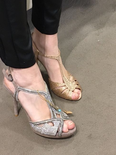 Elección de zapatos para el día b - 1