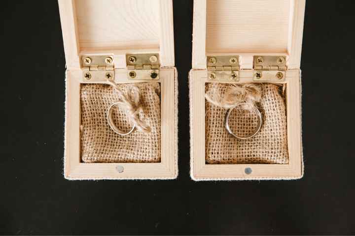 Caja de madera para  anillos - 2