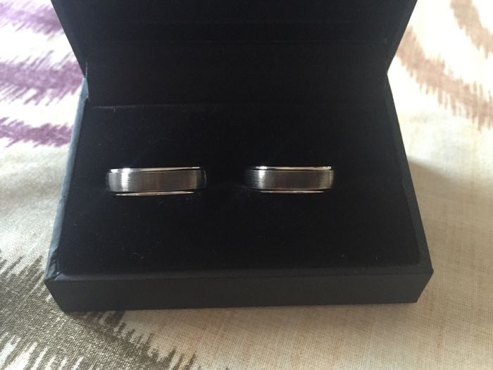 Anillo negro de hombre - 1