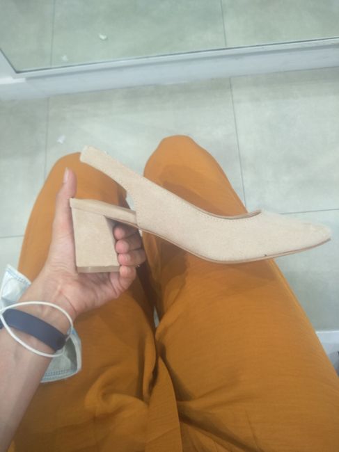 ¿Qué opináis de este color de zapatos? 1