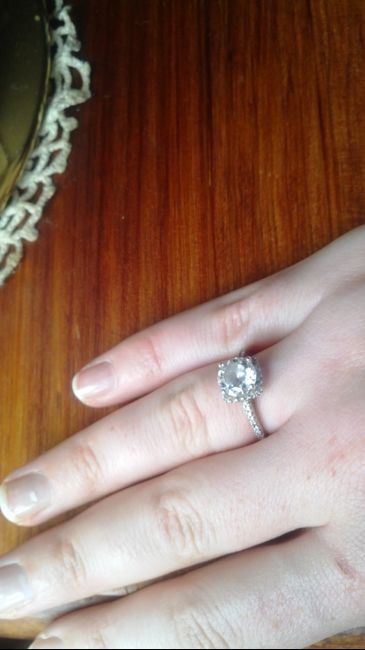Pongamos todas nuestro anillo de compromiso - 1