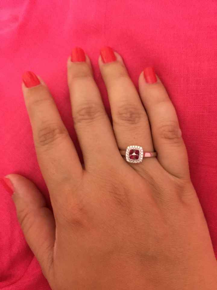 ¡Comparte una foto de tu anillo de pedida! - 1