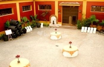 el patio de la bodega