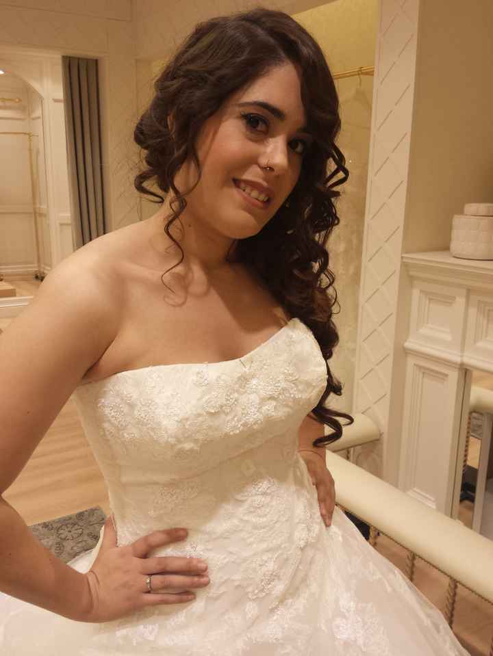 Prueba de maquillaje, peinado y vestido - 1