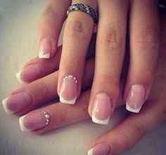 Manicura con pedrería