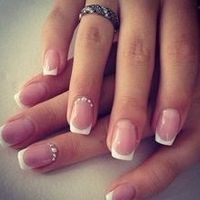 Manicura con pedrería