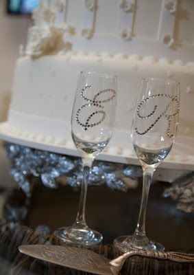 Ideas para decorar copas brindis novios - 4