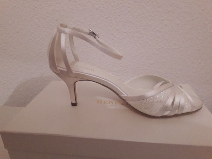 Mis zapatos para el día b - 6