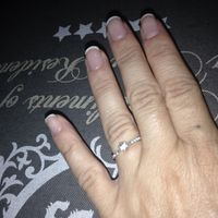 Pongamos todas nuestro anillo de compromiso - 1