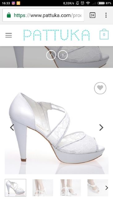 Me ayudais con los zapatos? - 1