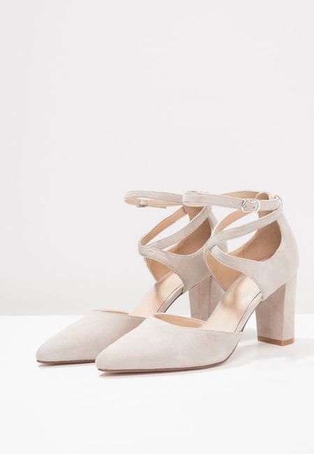 Zapatos tacon medio cuadrado