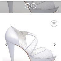 Me ayudais con los zapatos? - 1