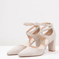 Zapatos tacon medio cuadrado