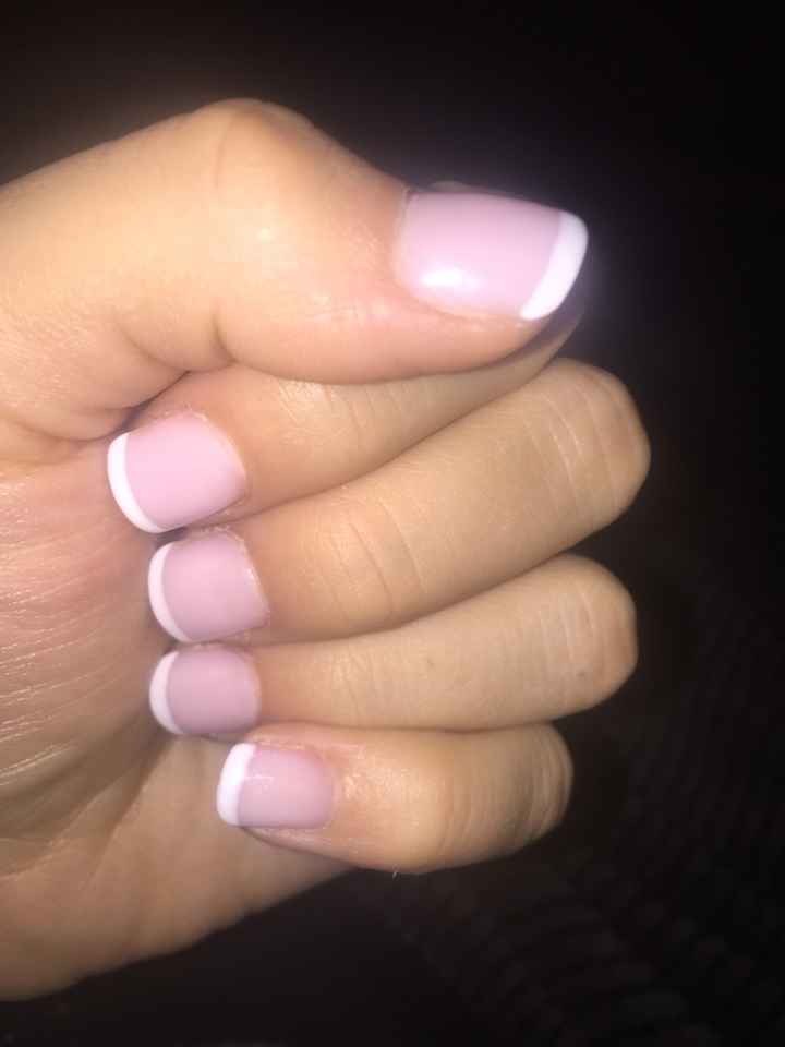Y que hago yo con estas uñas? - 1