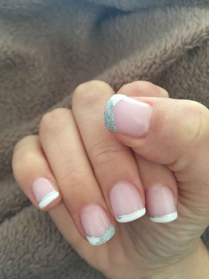 Una prueba de uñas... - 1