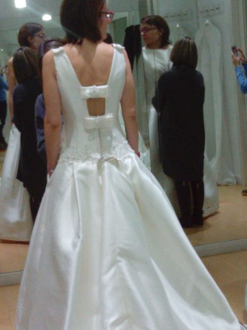 Que os parece mi vestido!! muy cerrado - 1