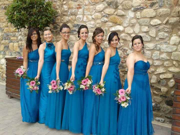 Damas de honor. Vestimenta - 1