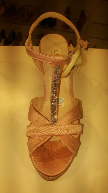 Feliz con mis Zapatos - 2