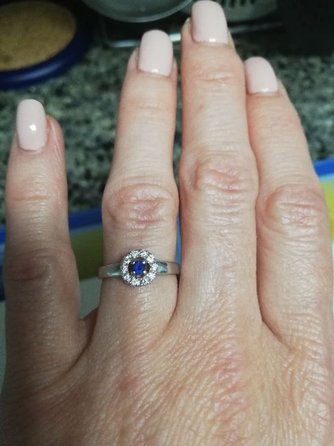 Mi anillo de compromiso😊💍 4