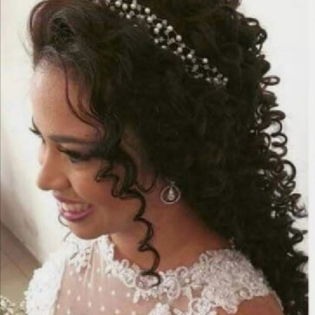 Novias de pelo rizado!! Luce tus preciosos rizos!! 9