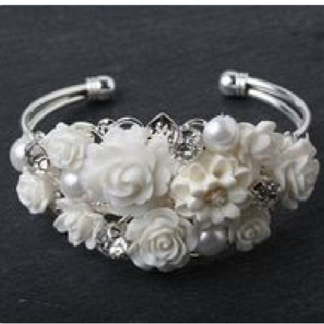 Pulseras de novia 7