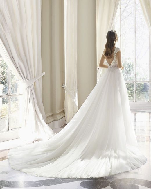 Cola vestido de novia