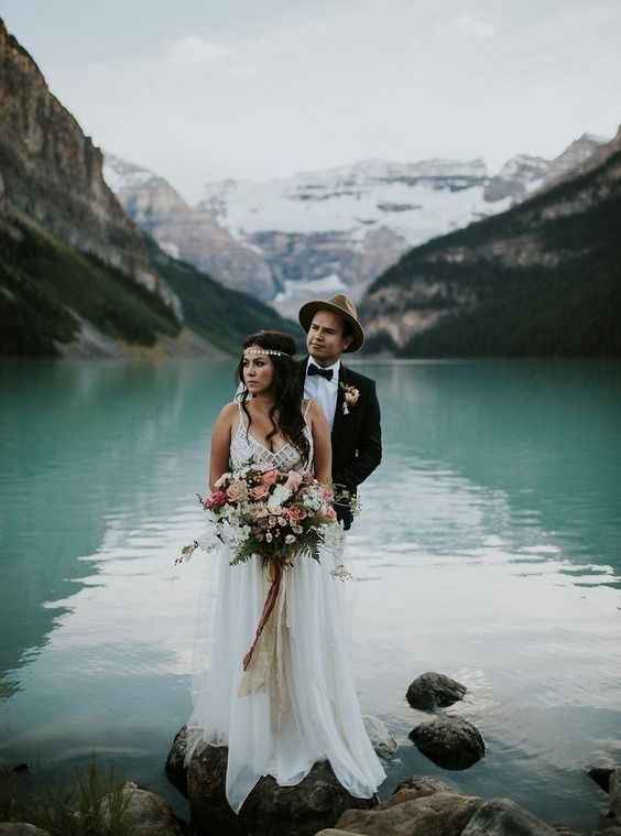 Boda en el lago