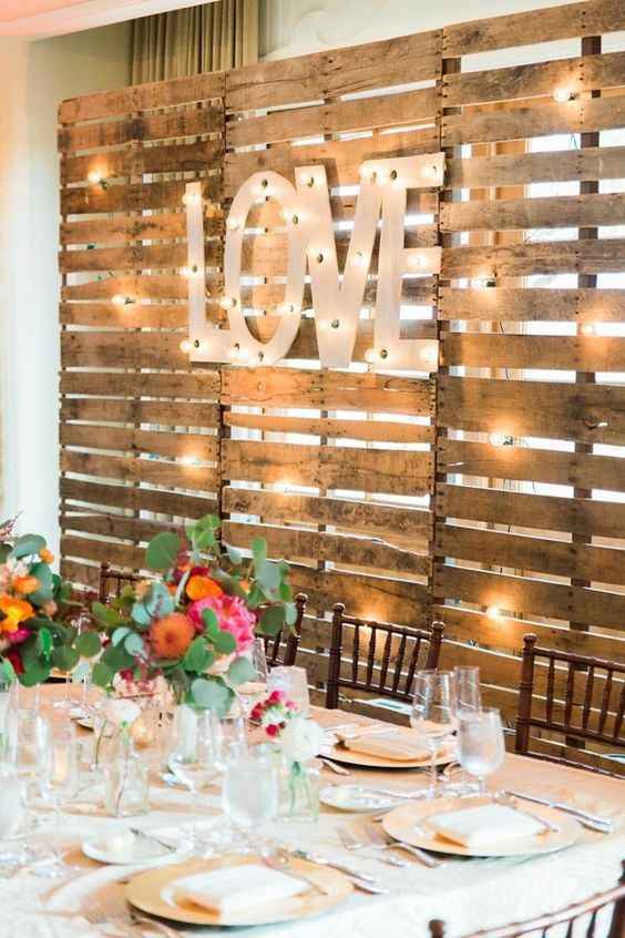 Decoración con palets para boda