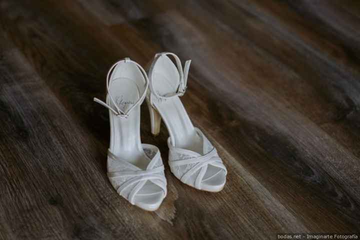 Zapatos de novia blancos